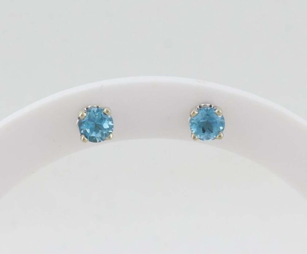 14k White Gold Natural Swiss Blue Topaz Earrings Studs 3/16" Round
